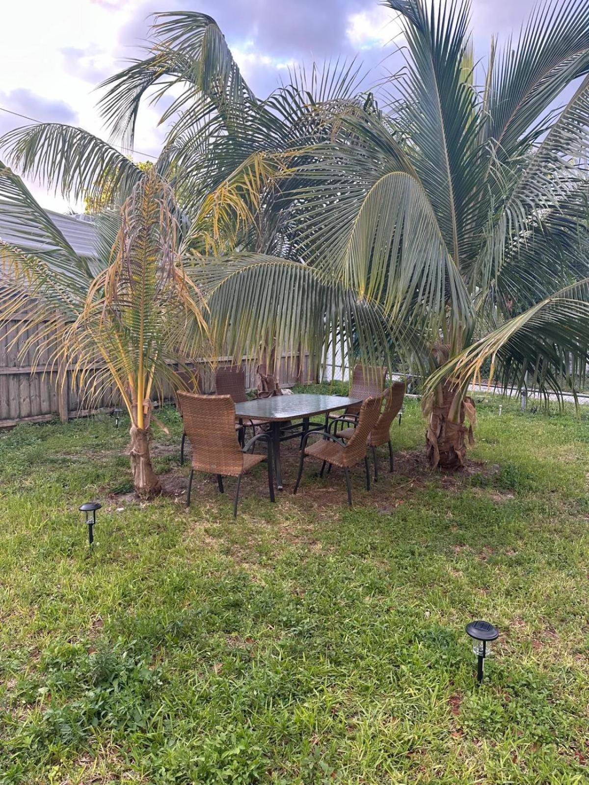 203 Miami Shared Rooms For Men Central Comfortable, Affordable Extérieur photo